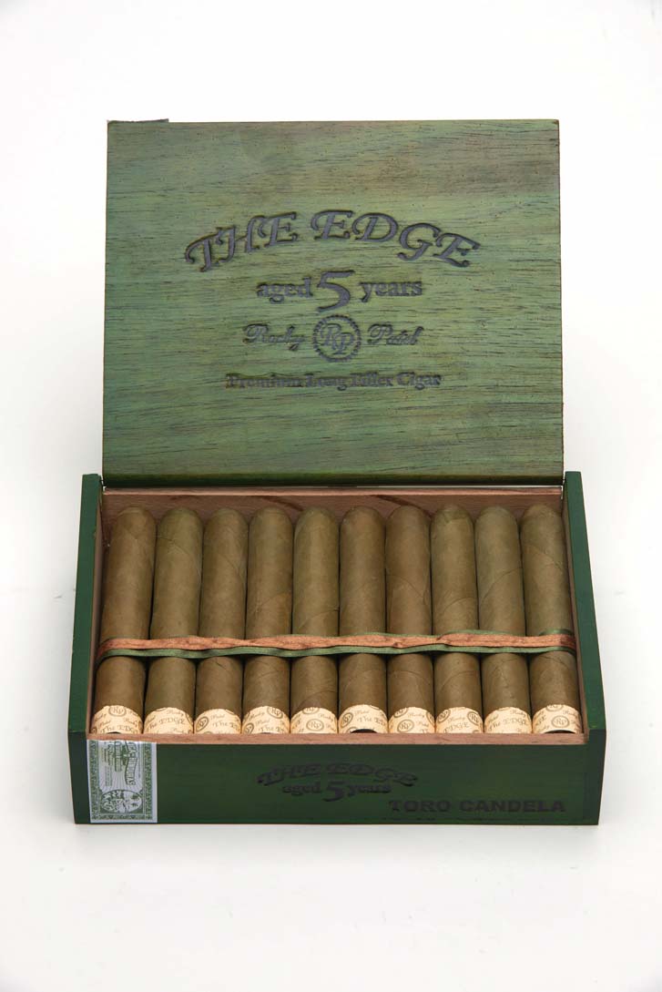 Rocky Patel - The Edge Candela
