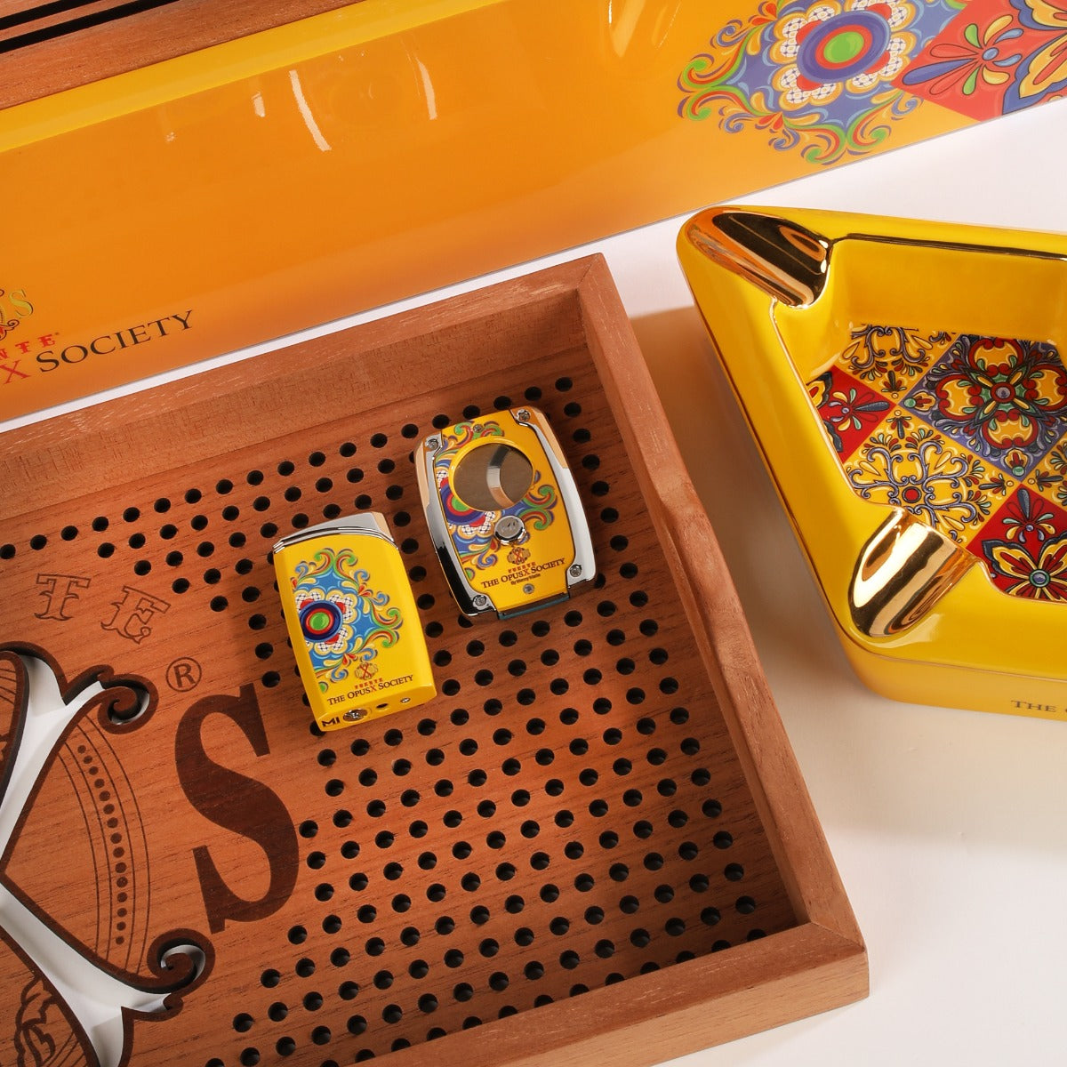 Fuente The OpusX Society OXS Colonial Tiles Cutter c30