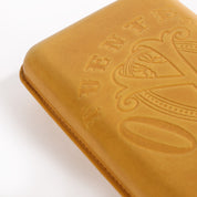 Fuente The OpusX Society OXS Spanischer Nabouk Leder Zigarrenetui El Camel Gelb