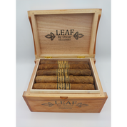 Oscar Valladares - Leaf by Oscar Corojo Toro