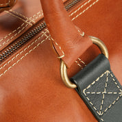 Fuente The OpusX Society Italian Ledersee Tasche in Braun/Olivegrün